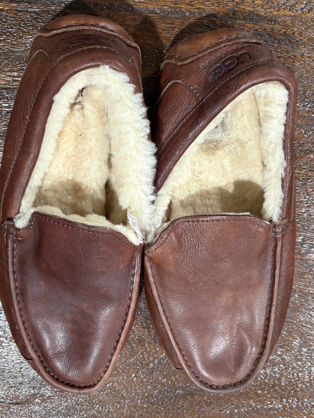 Men's UGG slippers leather fuzzy comfy brown sz 12